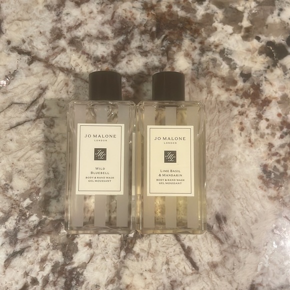 Jo Malone Body and Hand wash - Picture 3 of 4